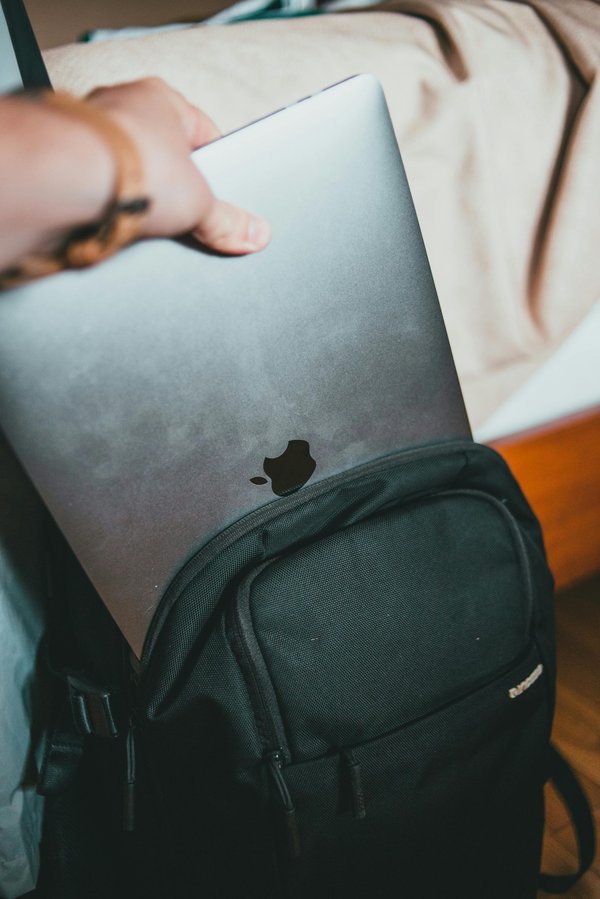 Les sacs à dos ordinateur : design, confort et économies !